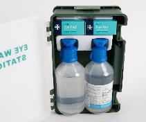 눈 씻기 상자
2 병 500ml 눈 세척